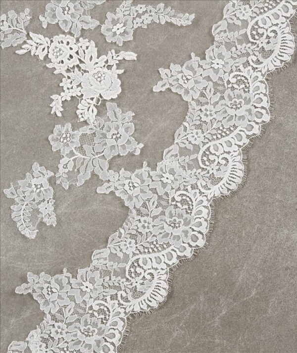 Wedding Veil 77: La Mariee Parisienne