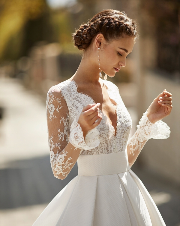Robe de Mariée ANDREA Aire Barcelona 2022| Mariée Parisienne Robe de Mariée ANDREA Aire Barcelona 2022| Mariée Parisienne