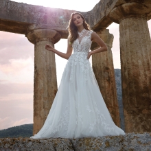 Robe de Mariée FREIA Nicole collection 2022 | Boutique Paris Robe de Mariée FREIA Nicole collection 2022 | Boutique Paris
