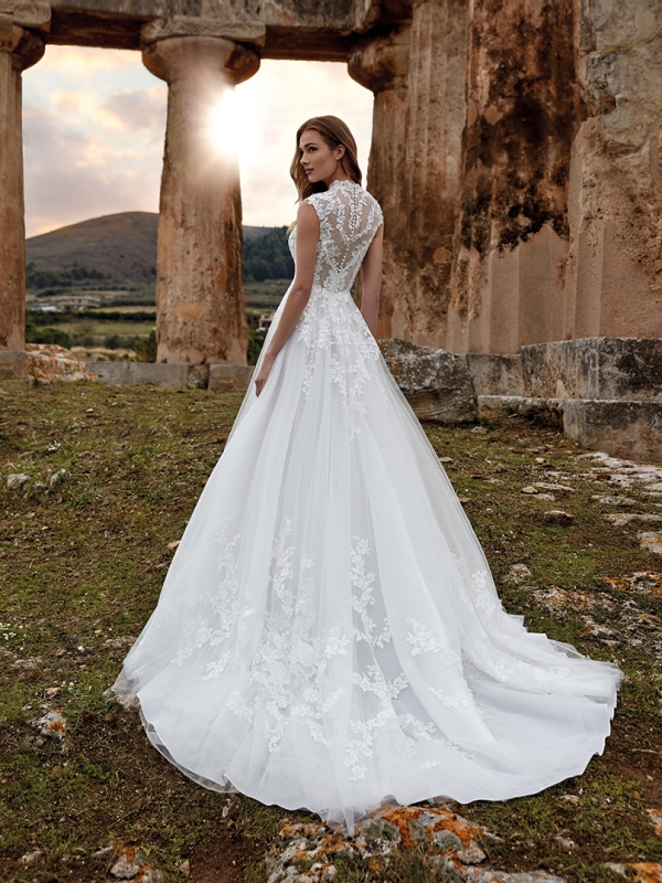 Robe de Mariée FREIA Nicole collection 2022 | Boutique Paris Robe de Mariée FREIA Nicole collection 2022 | Boutique Paris