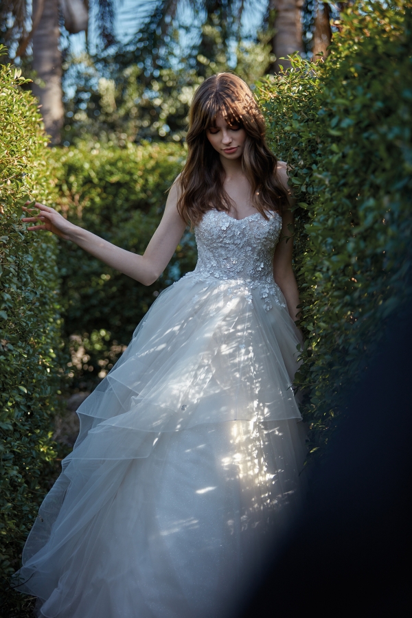 CLARET Wedding Dress Colet Collection 2023| Paris Boutique CLARET Wedding Dress Colet Collection 2023| Paris Boutique