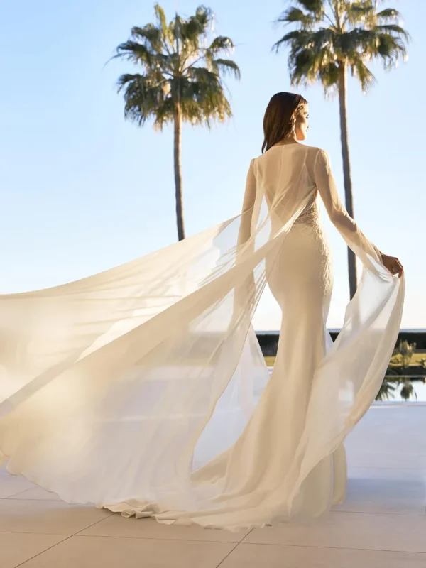 Robe de Mariée IRIS Pronovias collection 2023 | Mariée Parisienne Robe de Mariée IRIS Pronovias collection 2023 | Mariée Parisienne