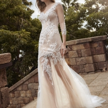 Robe de Mariée GLOW White One Collection 2023| Paris Robe de Mariée GLOW White One Collection 2023| Paris