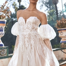 Robe de Mariée MOGRA- Pronovias Privée collection 2023 Robe de Mariée MOGRA- Pronovias Privée collection 2023