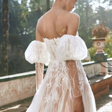 Robe de Mariée MOGRA- Pronovias Privée collection 2023 Robe de Mariée MOGRA- Pronovias Privée collection 2023