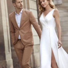Robe de Mariée UMBRA White One Collection 2023| Paris Robe de Mariée UMBRA White One Collection 2023| Paris