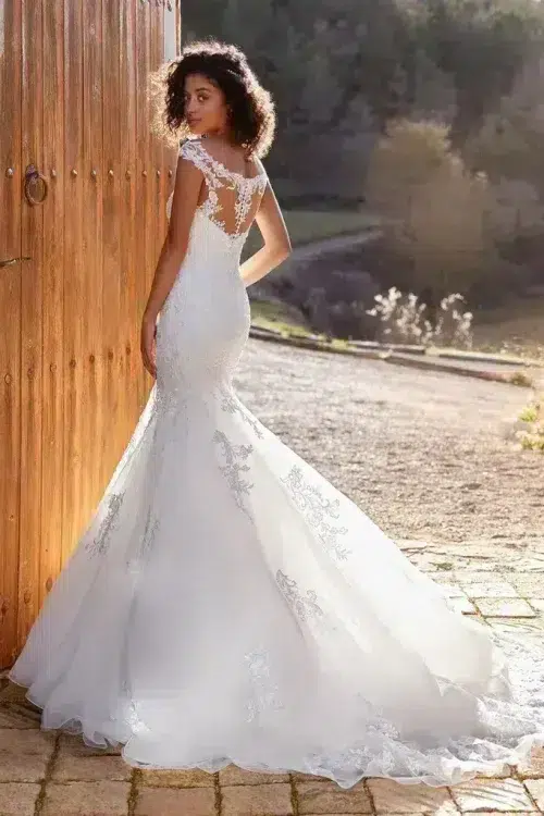 Robe de Mariée KASIH White One Collection 2023| Paris