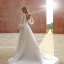 Robe de Mariée ASMARA Pronovias collection 2024 | Mariée Parisienne Robe de Mariée ASMARA Pronovias collection 2024 | Mariée Parisienne