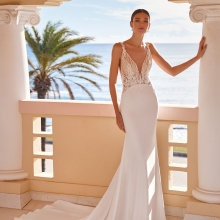 LEEDS wedding Dress: San Patrick collection 2024 Paris Boutique