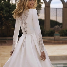 Robe de Mariée NOLANS White One Collection 2024| Paris Robe de Mariée NOLANS White One Collection 2024| Paris
