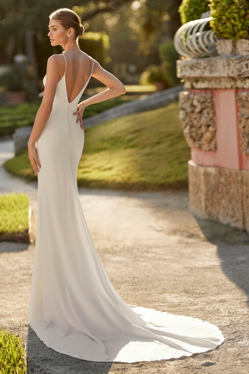 SANNE Wedding Dress Aire Barcelona Collection 2024| Paris Boutique