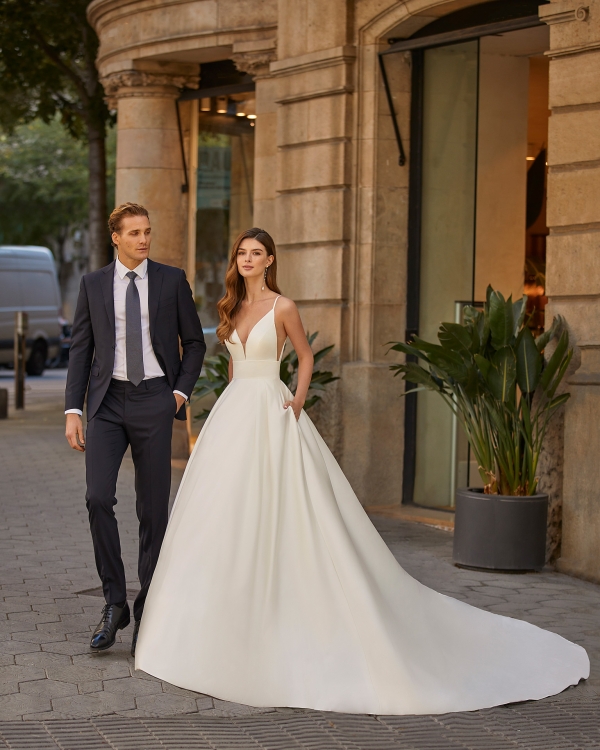 TRAZA Wedding Dress luna novias collection 2024: Paris Boutique