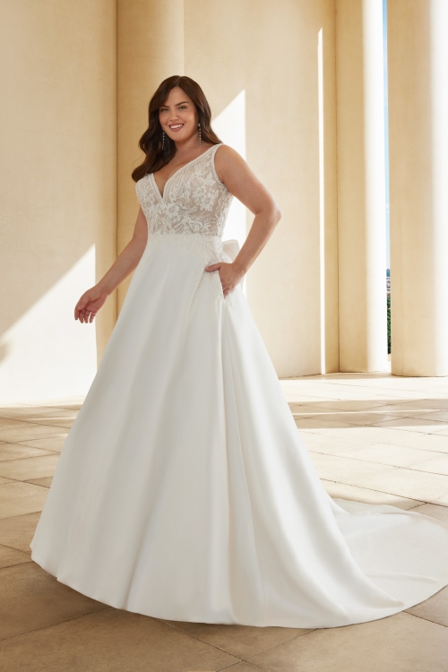 GLYNIS Wedding Dress Martha Blanc collection 2024 Paris