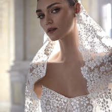 LUCREZIA Wedding Dress Pronovias Privee collection 2024 | Paris Boutique LUCREZIA Wedding Dress Pronovias Privee collection 2024 | Paris Boutique