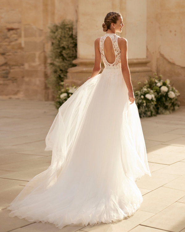 Robe de mariée HENARA Alma Novias collection 2025 Robe de mariée HENARA Alma Novias collection 2025
