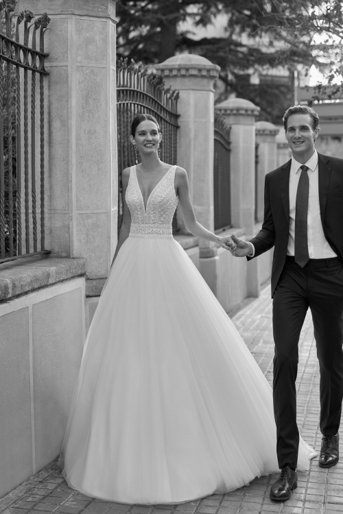 PAOLO Wedding Dress Aire Barcelona Collection 2025| Paris Boutique