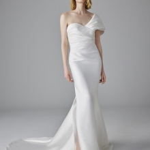 Robe de Mariée ETIENNES Pronovias collection 2025| Paris Robe de Mariée ETIENNES Pronovias collection 2025| Paris