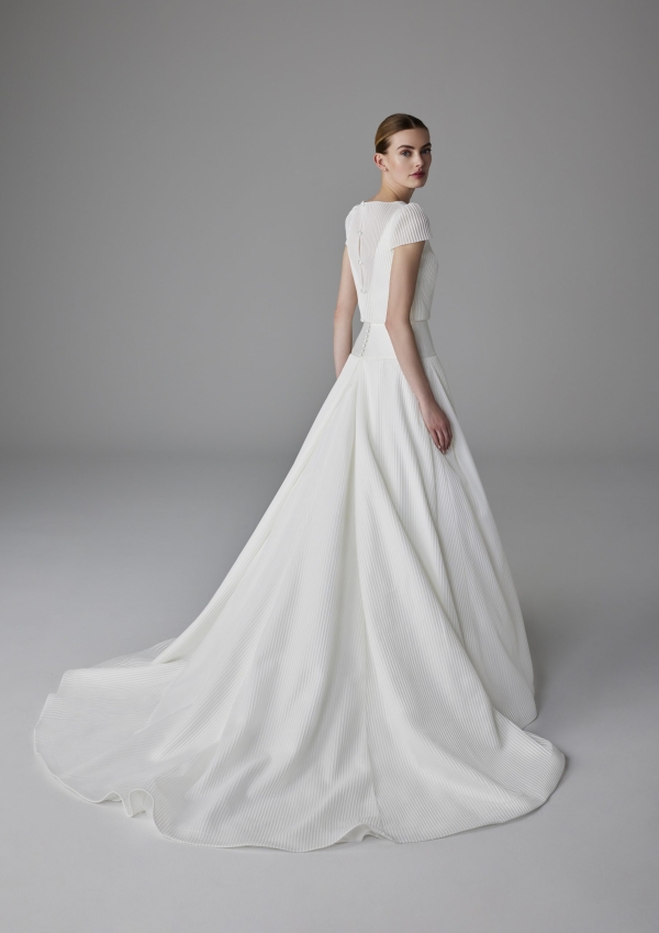 Robe de Mariée GALLIA Pronovias collection 2025| Paris Robe de Mariée GALLIA Pronovias collection 2025| Paris