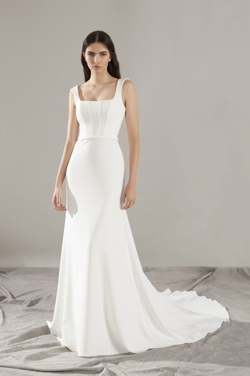 HOLANE Wedding Dress Pronovias collection 2025| Boutique Paris