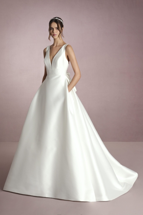 IKEBANA Wedding Dress White one Collection 2025 Paris Boutique