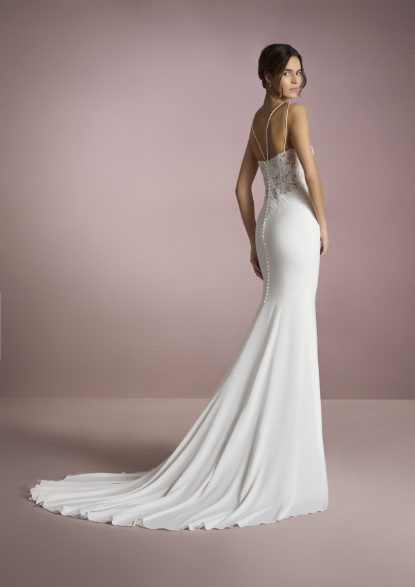 Robe de Mariée JUJI White One Collection 2025| Paris Robe de Mariée JUJI White One Collection 2025| Paris