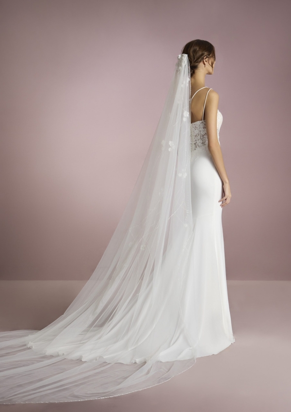 Robe de Mariée JUJI White One Collection 2025| Paris Robe de Mariée JUJI White One Collection 2025| Paris
