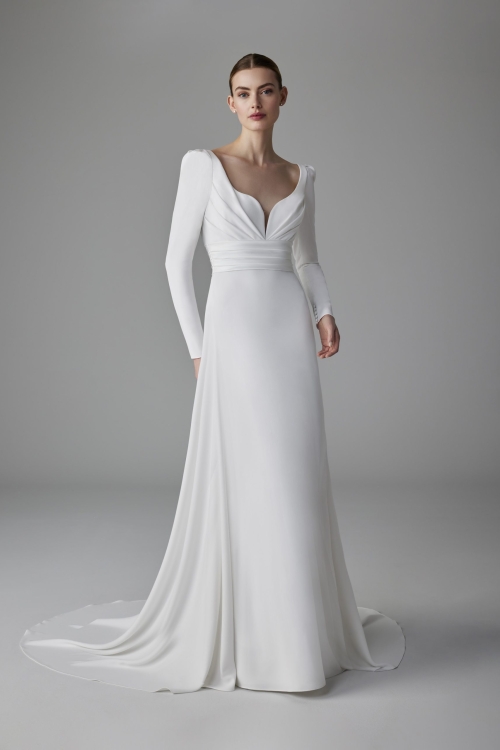 OCCITANIA Wedding Dress Pronovias collection 2025| Boutique Paris