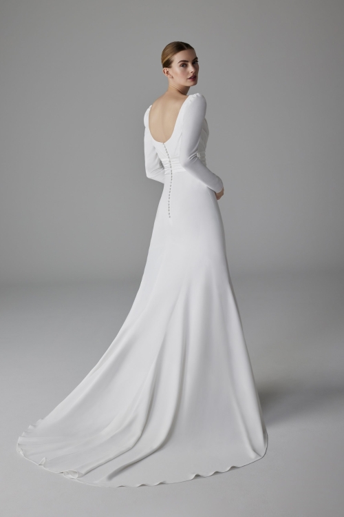 OCCITANIA Wedding Dress Pronovias collection 2025| Boutique Paris