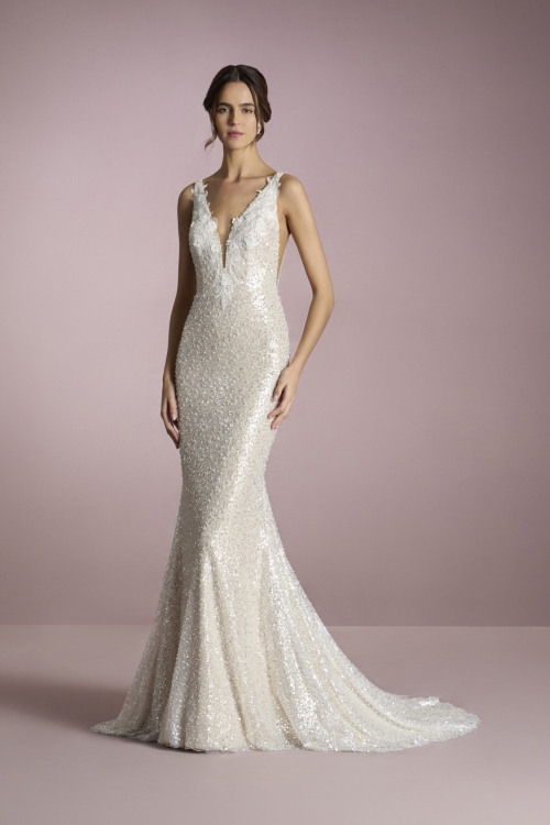 TAKARA Wedding Dress White one Collection 2025 Paris Boutique