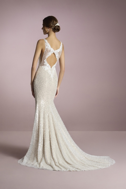 TAKARA Wedding Dress White one Collection 2025 Paris Boutique