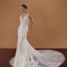 Robe de Mariée ASMIN- Pronovias Privée collection 2025 Robe de Mariée ASMIN- Pronovias Privée collection 2025