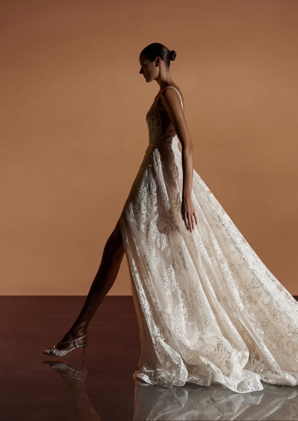 Robe de Mariée NETHRA- Pronovias Privée collection 2025 Robe de Mariée NETHRA- Pronovias Privée collection 2025