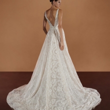 Robe de Mariée NETHRA- Pronovias Privée collection 2025 Robe de Mariée NETHRA- Pronovias Privée collection 2025
