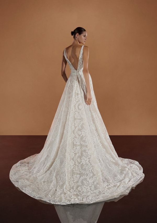 Robe de Mariée NETHRA- Pronovias Privée collection 2025 Robe de Mariée NETHRA- Pronovias Privée collection 2025