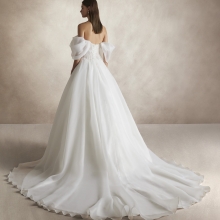 GHIA Nicole Wedding Dress collection 2025| Boutique Paris GHIA Nicole Wedding Dress collection 2025| Boutique Paris