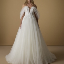 SHAH Nicole Wedding Dress collection 2025| Boutique Paris