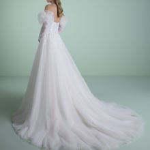 WINGS Wedding Dress Colet Collection 2025| Paris Boutique WINGS Wedding Dress Colet Collection 2025| Paris Boutique