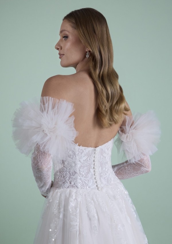 WINGS Wedding Dress Colet Collection 2025| Paris Boutique WINGS Wedding Dress Colet Collection 2025| Paris Boutique
