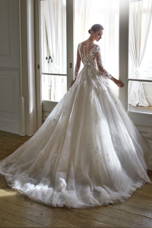 AENEA wedding Dress: San Patrick collection 2026 Paris Boutique