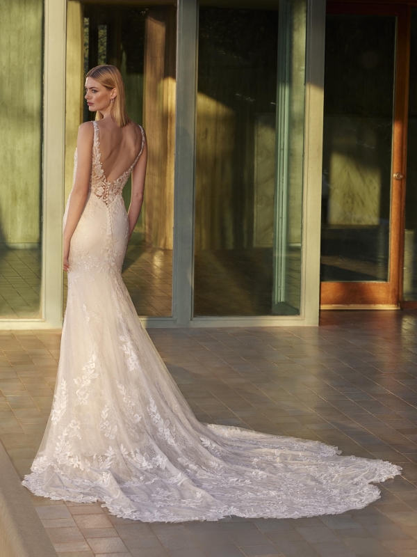 ARAD Wedding Dress Pronovias collection 2026| Boutique Paris ARAD Wedding Dress Pronovias collection 2026| Boutique Paris