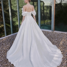 Robe de Mariée ATINA Pronovias collection 2026 | Paris Robe de Mariée ATINA Pronovias collection 2026 | Paris