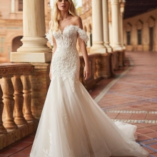 KARSEN Wedding Dress Aire Barcelona Collection 2026| Paris Boutique KARSEN Wedding Dress Aire Barcelona Collection 2026| Paris Boutique