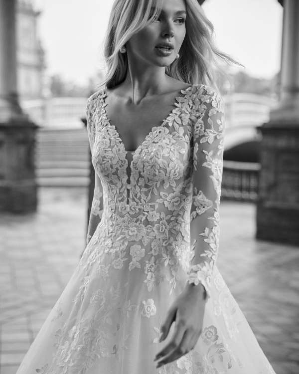 KATIN Wedding Dress Aire Barcelona Collection 2026| Paris Boutique