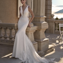 LAKEN wedding Dress: San Patrick collection 2026 Paris Boutique
