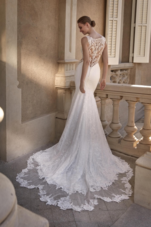 LAKEN wedding Dress: San Patrick collection 2026 Paris Boutique