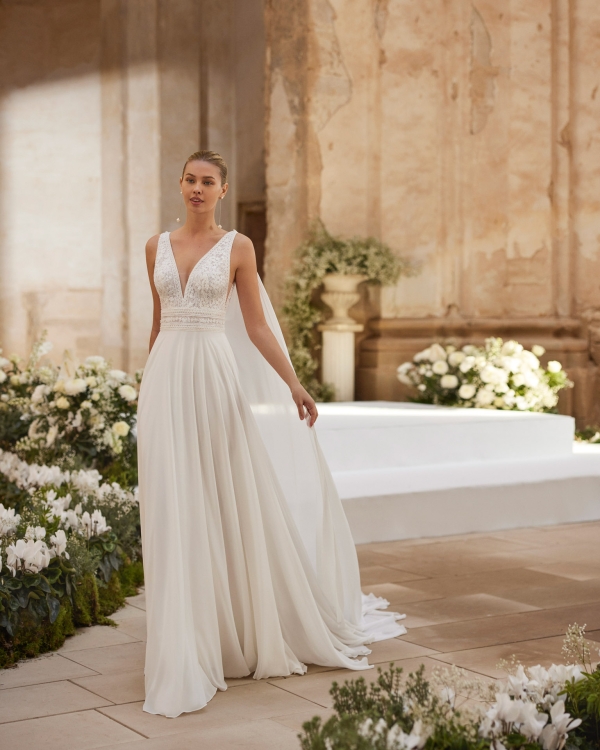 MANON Wedding Dress Aire Barcelona Collection 2026| Paris Boutique