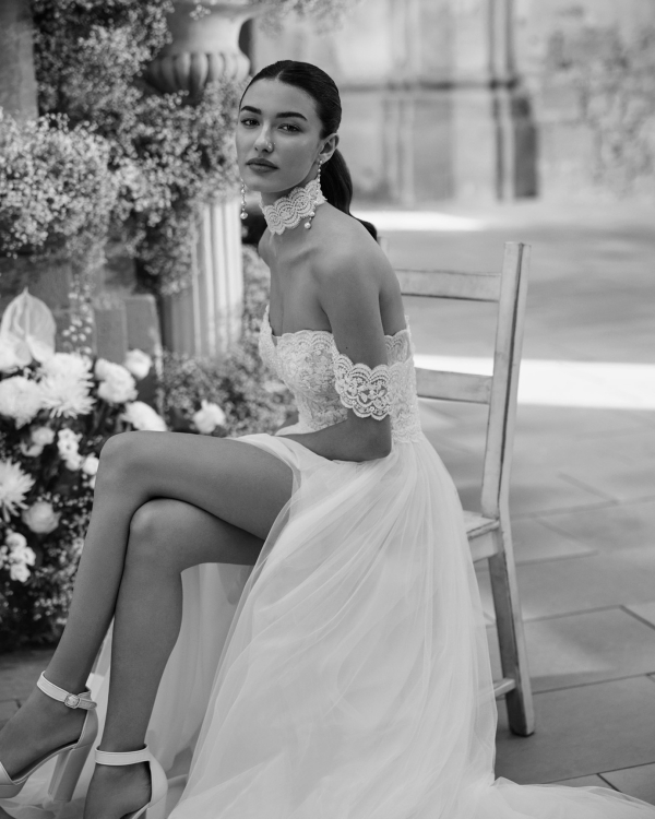 Melania Wedding Dress Aire Barcelona Collection 2026| Paris Boutique Melania Wedding Dress Aire Barcelona Collection 2026| Paris Boutique