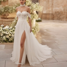 Melania Wedding Dress Aire Barcelona Collection 2026| Paris Boutique Melania Wedding Dress Aire Barcelona Collection 2026| Paris Boutique