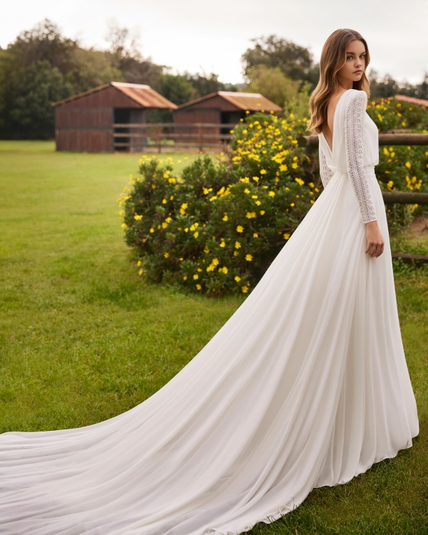 Robe de mariée NAGORE Alma Novias collection 2026 Robe de mariée NAGORE Alma Novias collection 2026