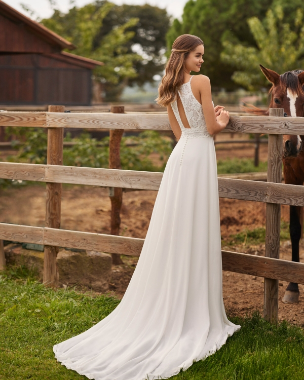 NAYANA Wedding Dress Alma Novias collection 2026 Paris NAYANA Wedding Dress Alma Novias collection 2026 Paris
